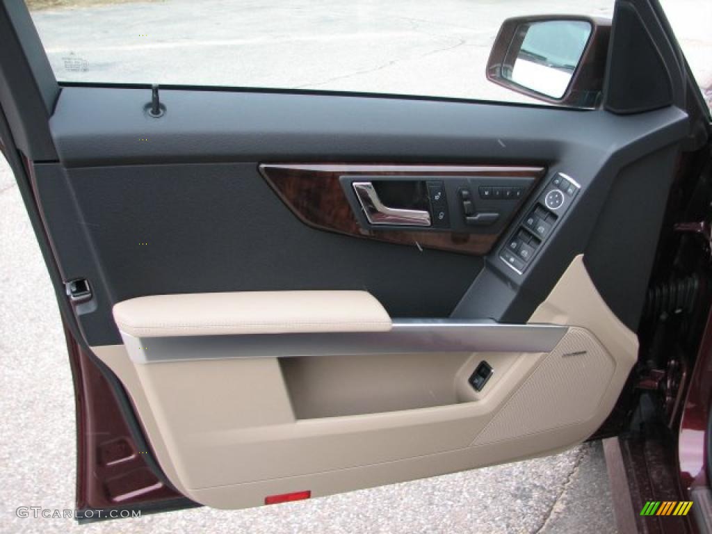 2011 GLK 350 4Matic - Barolo Red Metallic / Almond/Black photo #8