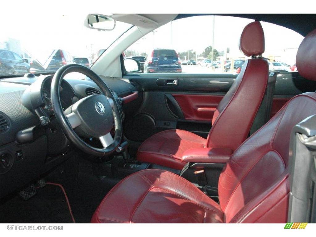 Bordeaux Red Interior 2005 Volkswagen New Beetle GLS Convertible Photo #47147193