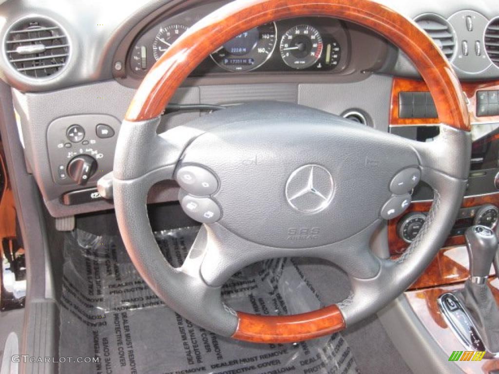 2005 Mercedes-Benz CLK 500 Cabriolet Charcoal Steering Wheel Photo #47148732