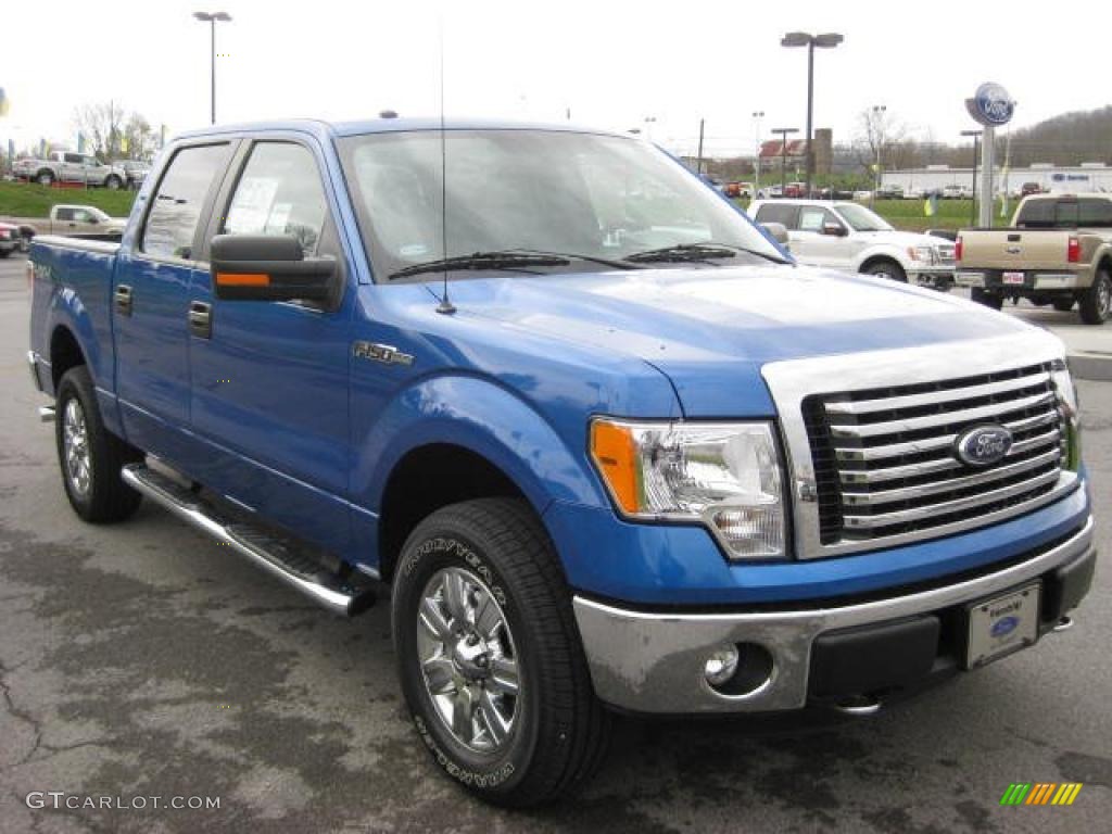 2011 F150 XLT SuperCrew 4x4 - Blue Flame Metallic / Steel Gray photo #4