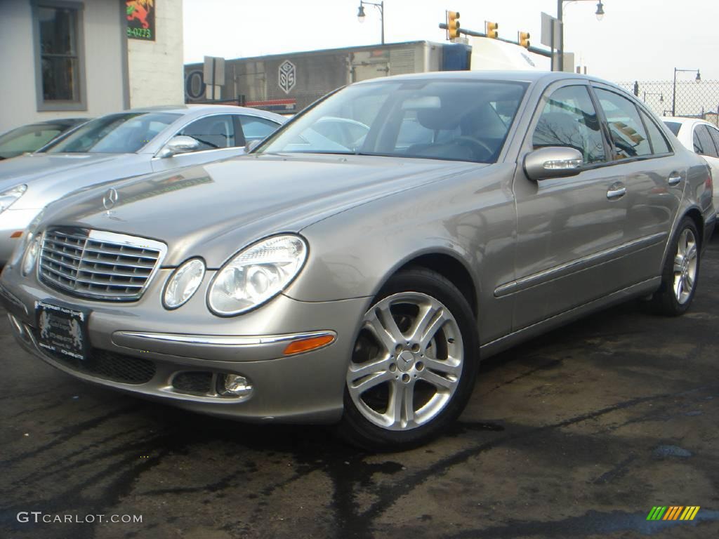 2006 E 350 Sedan - Pewter Metallic / Charcoal photo #1