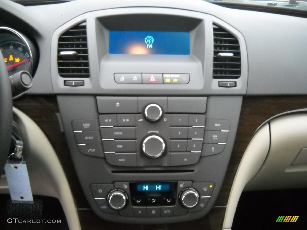 2011 Buick Regal CXL Controls Photo #47153400
