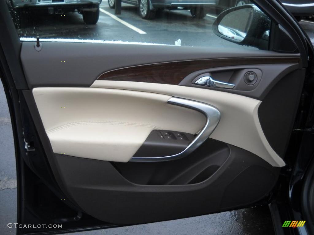 2011 Buick Regal CXL Cashmere Door Panel Photo #47153571