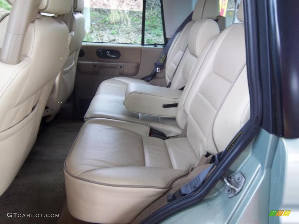 Bahama Beige Interior 2002 Land Rover Discovery II SE7 Photo #47153820