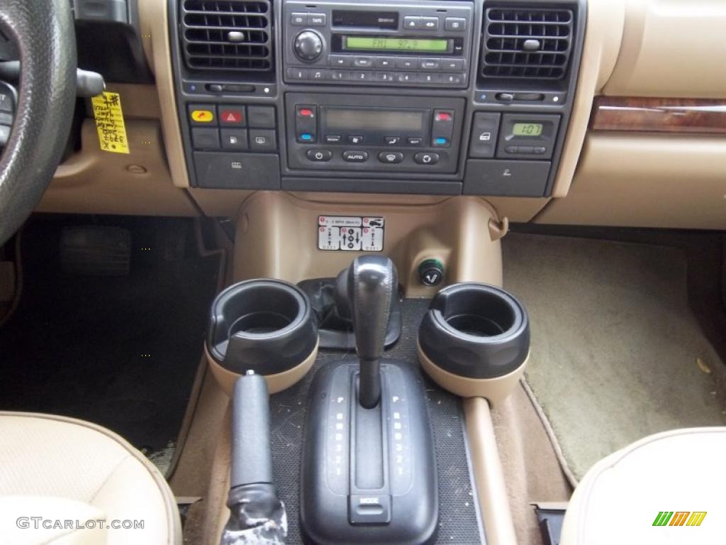 2002 Land Rover Discovery II SE7 Controls Photo #47153964
