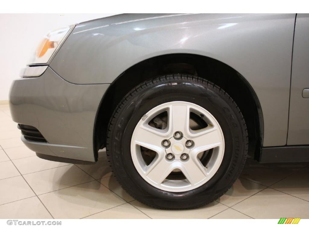 2005 Malibu LS V6 Sedan - Medium Gray Metallic / Gray photo #18