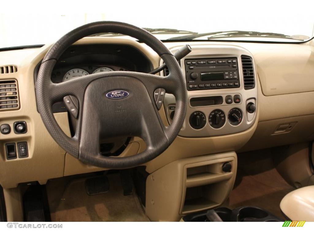2004 Ford Escape XLT V6 4WD Medium/Dark Pebble Dashboard Photo #47155788