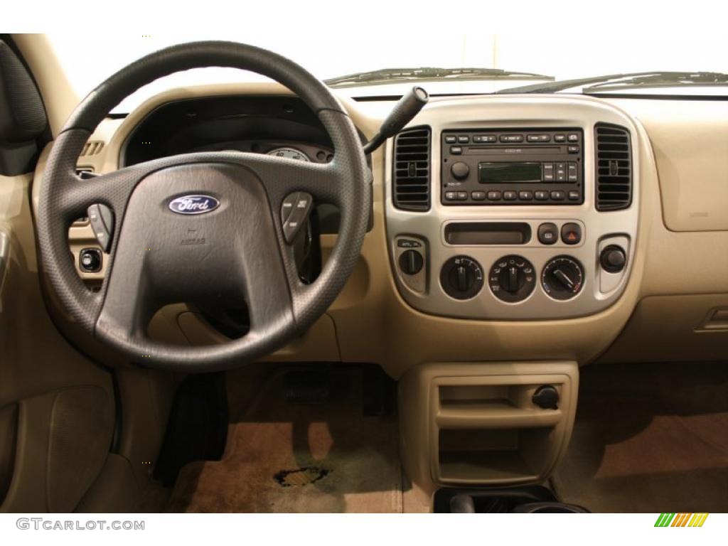 2004 Ford Escape XLT V6 4WD Medium/Dark Pebble Dashboard Photo #47155854