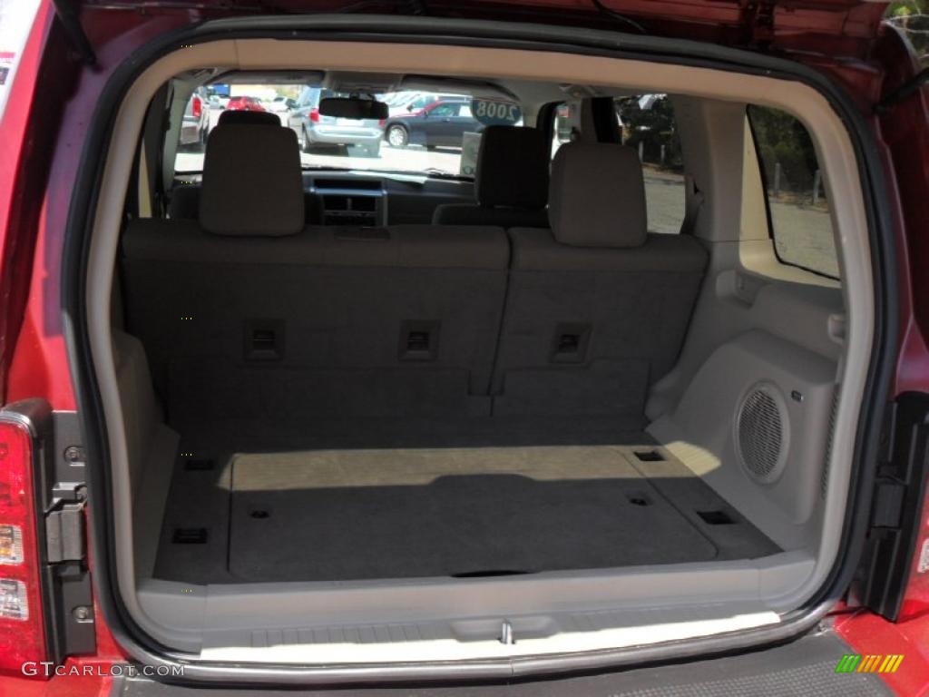 2008 Jeep Liberty Limited Trunk Photo #47158614