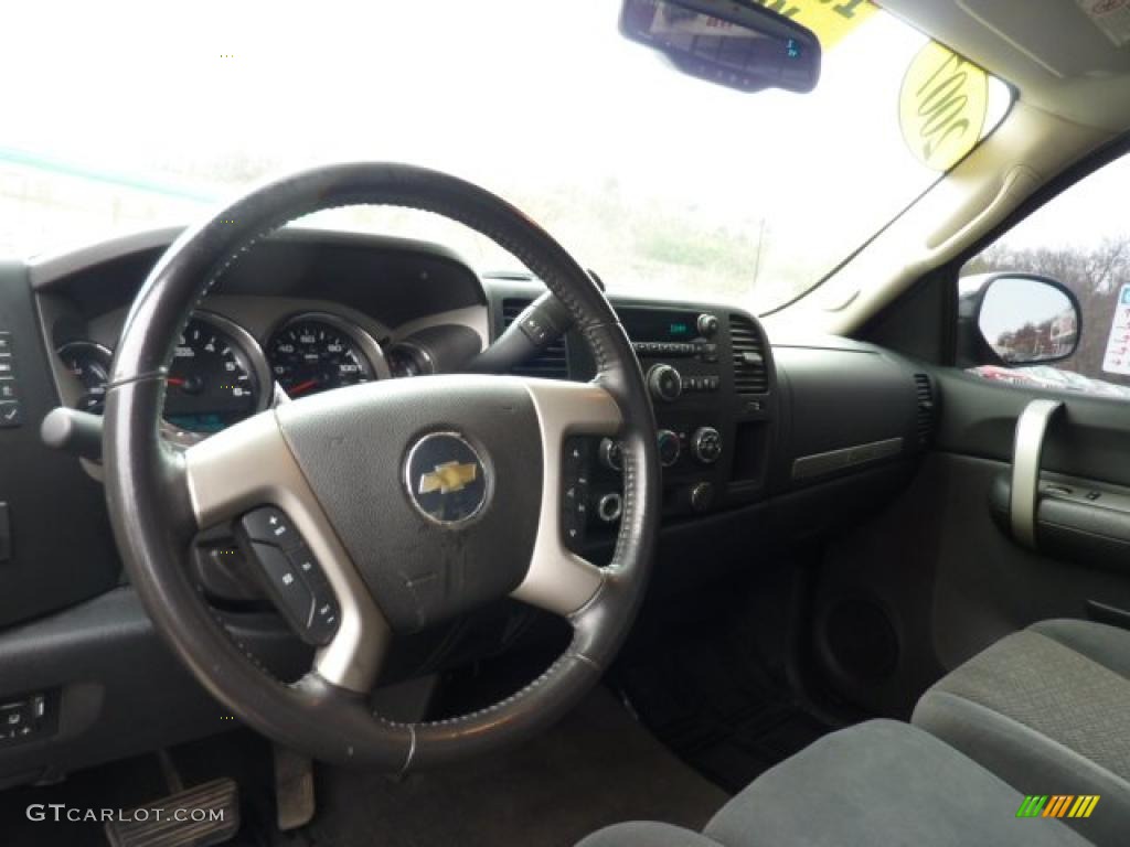 2007 Chevrolet Silverado 2500HD LT Regular Cab 4x4 Dark Titanium Steering Wheel Photo #47158788