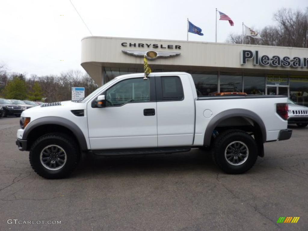 2010 F150 SVT Raptor SuperCab 4x4 - Oxford White / Raptor Black photo #2