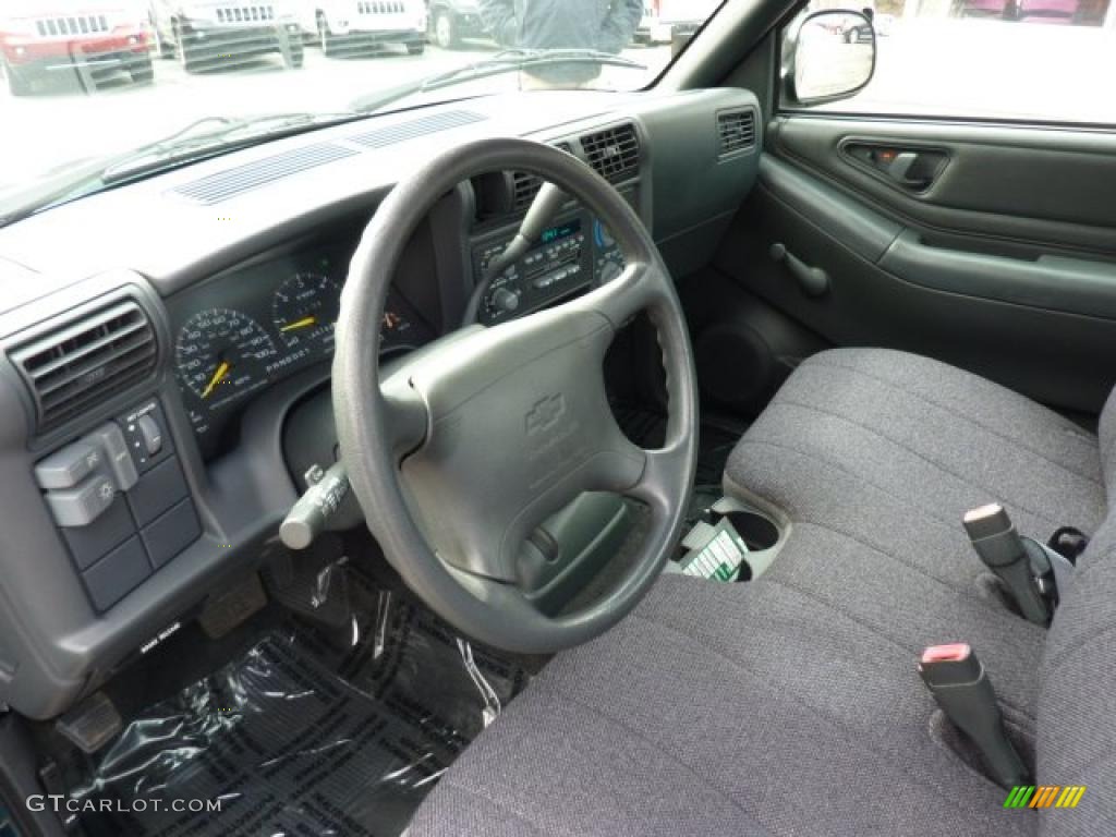 Graphite Interior 1996 Chevrolet S10 LS Regular Cab Photo #47159415