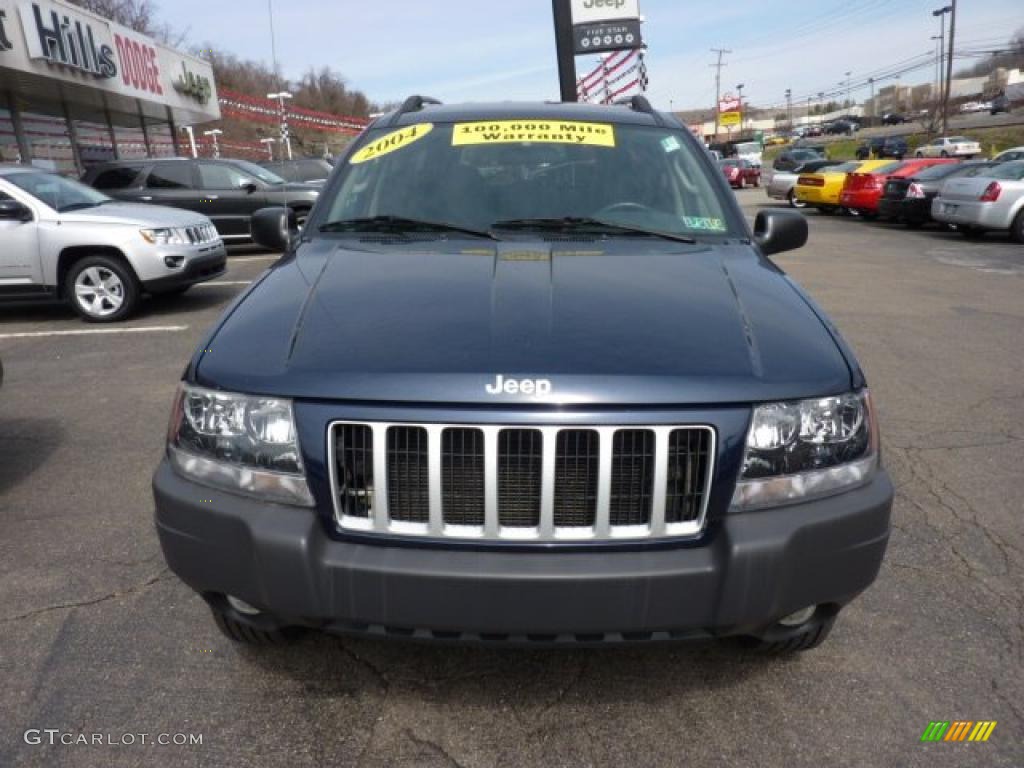 2004 Grand Cherokee Laredo 4x4 - Midnight Blue Pearl / Dark Slate Gray photo #8