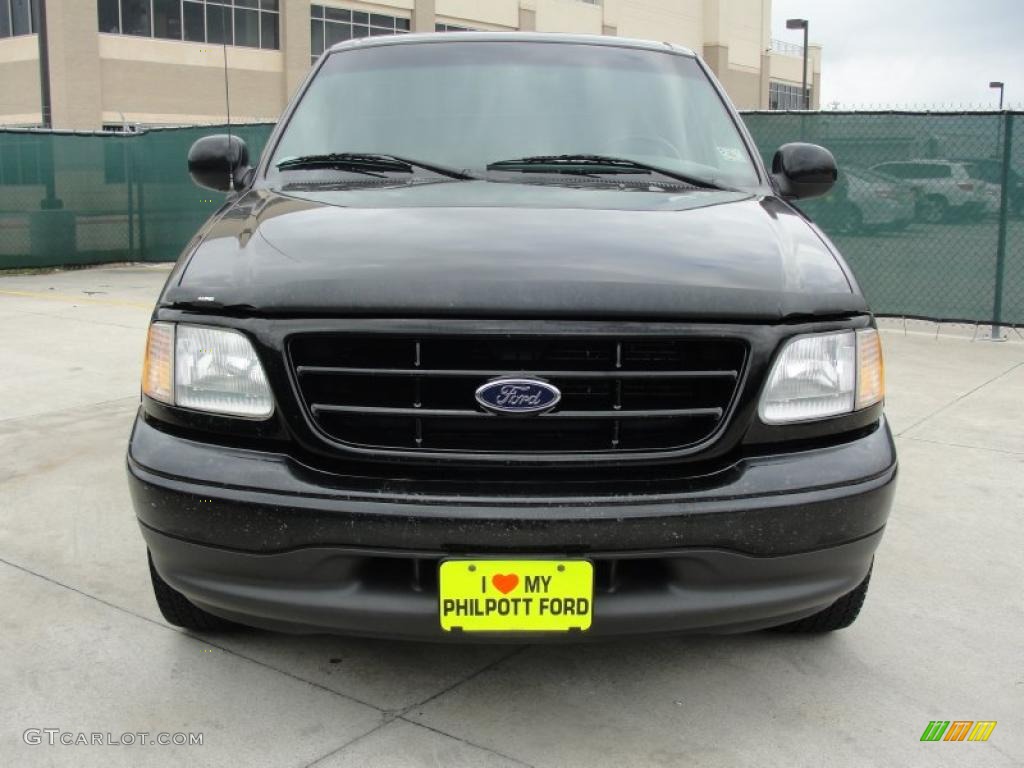 2002 F150 Sport Regular Cab - Black / Dark Graphite photo #8