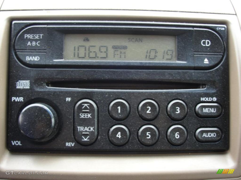2006 Nissan Frontier SE King Cab Controls Photo #47161350