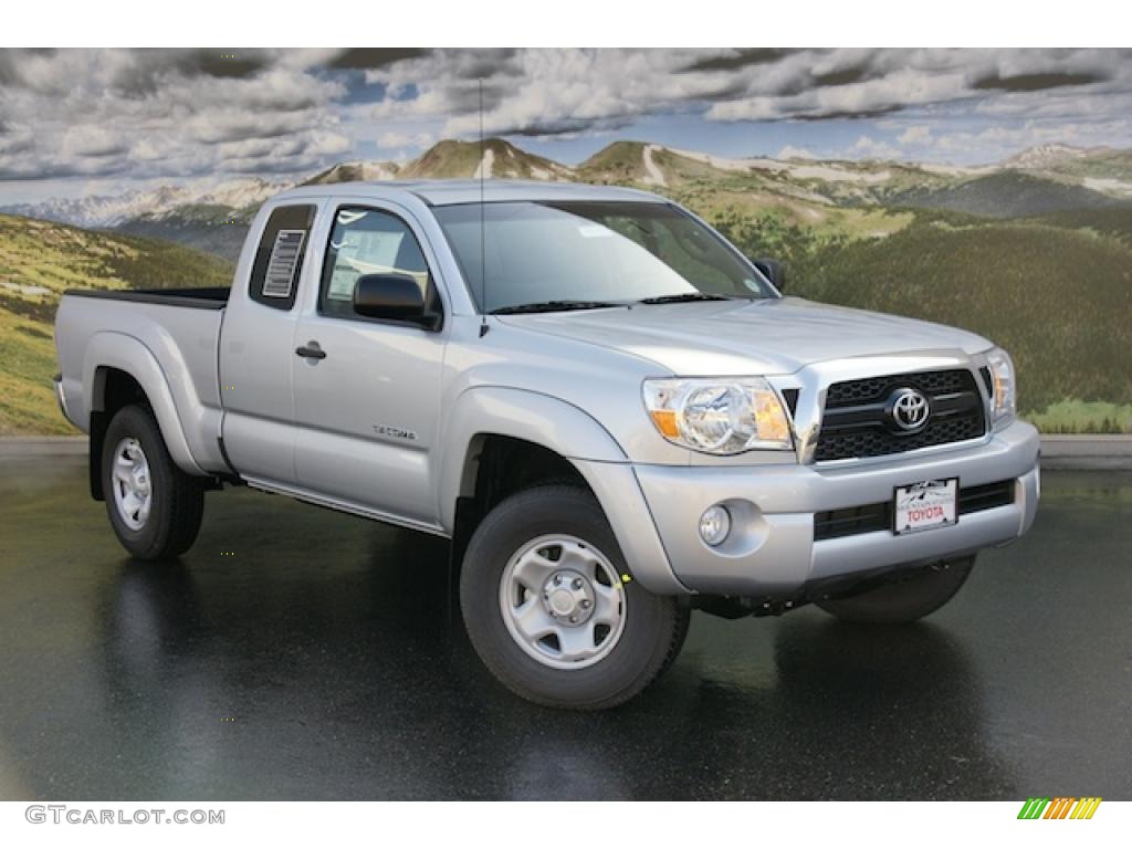 2011 Tacoma V6 SR5 Access Cab 4x4 - Silver Streak Mica / Graphite Gray photo #1