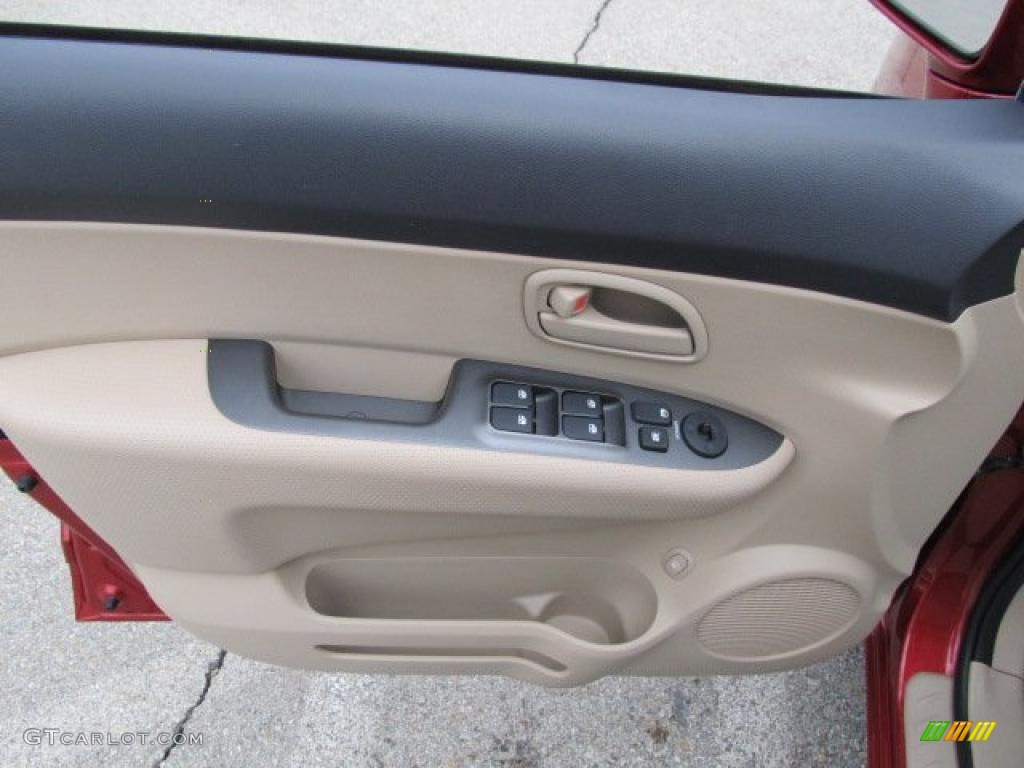 2008 Kia Rondo LX V6 Beige Door Panel Photo #47168118