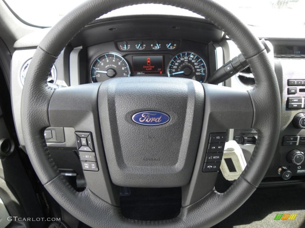 2011 Ford F150 XLT SuperCrew Steel Gray Steering Wheel Photo #47169276