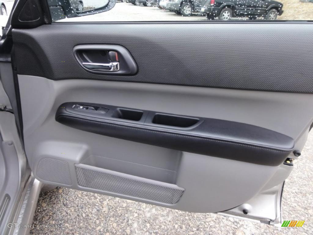 2006 Subaru Forester 2.5 XT Limited Anthracite Black Door Panel Photo #47170380