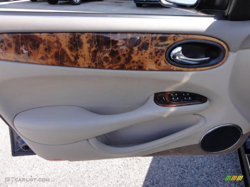 1998 Jaguar XJ XJ8 Oatmeal Door Panel Photo #47171712