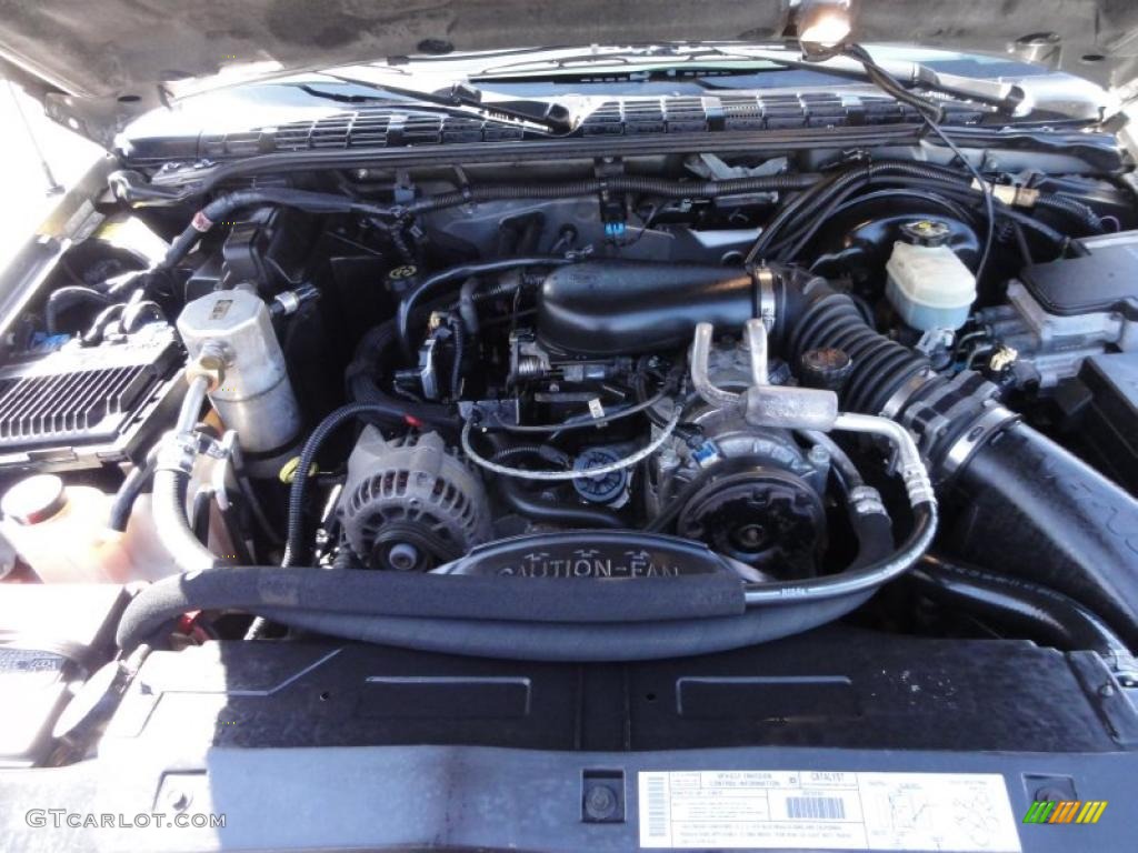 2000 GMC Jimmy SLE 4x4 4.3 Liter OHV 12-Valve V6 Engine Photo #47172330