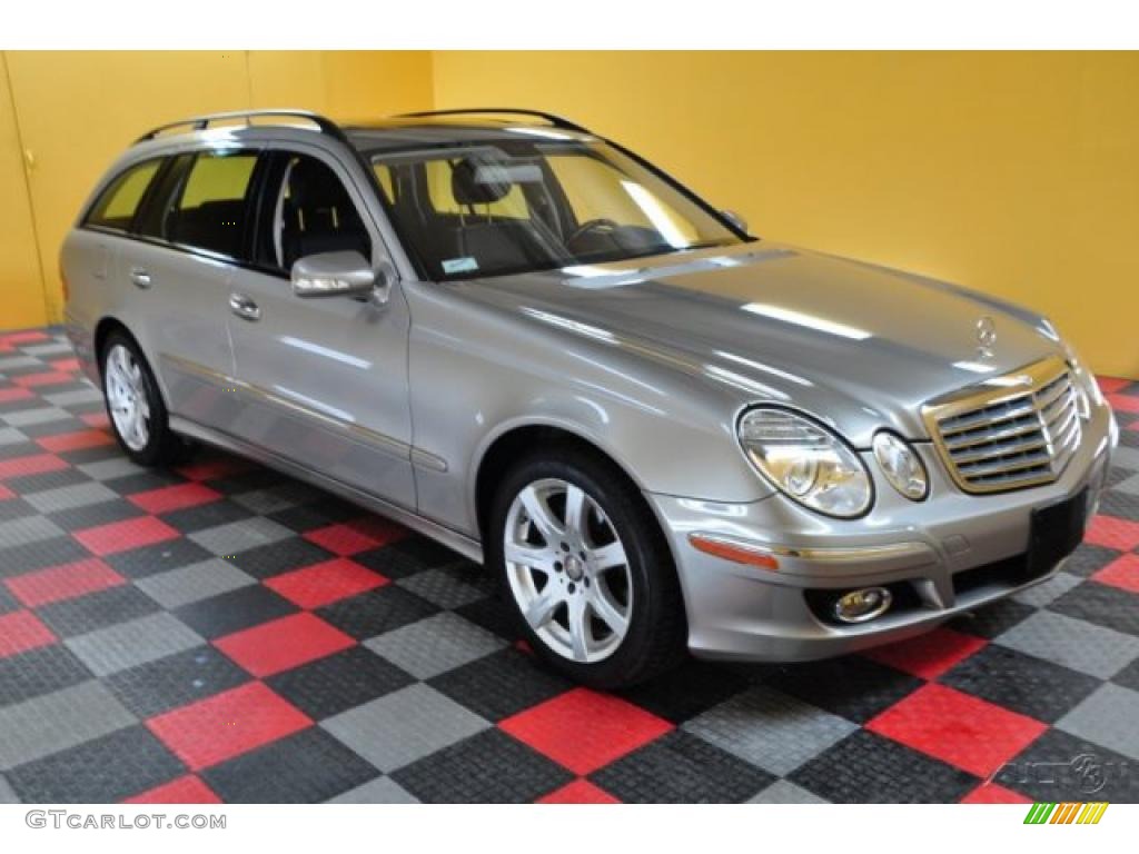 2008 E 350 4Matic Wagon - Pewter Metallic / Black photo #1