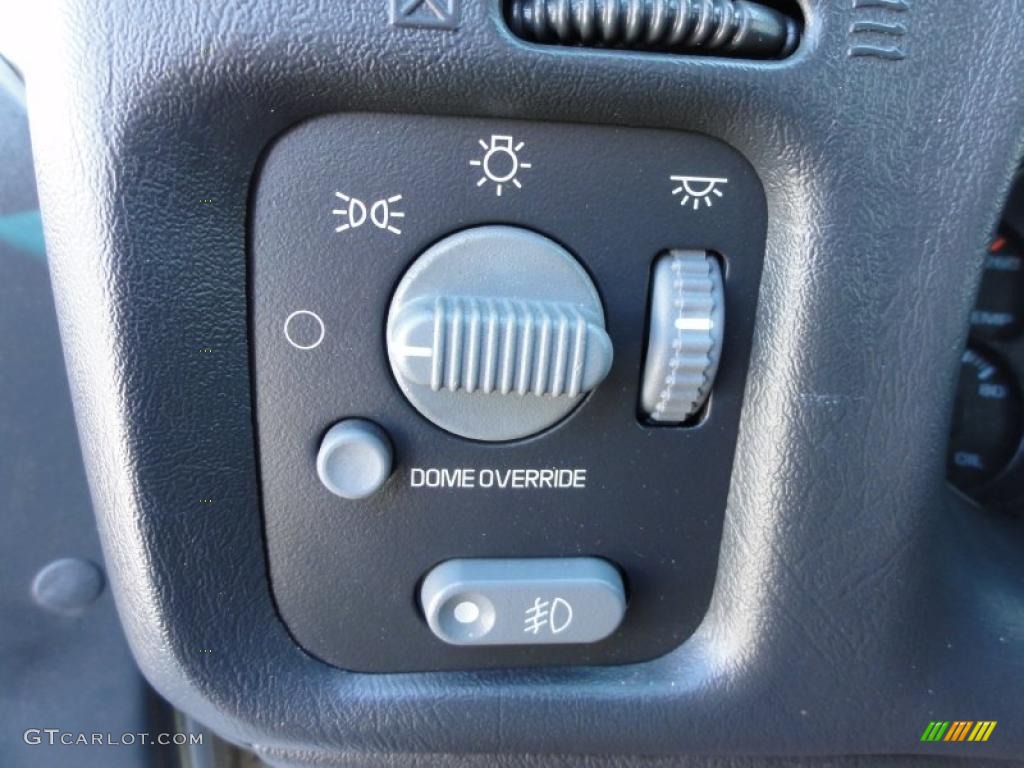 2000 GMC Jimmy SLE 4x4 Controls Photo #47172453
