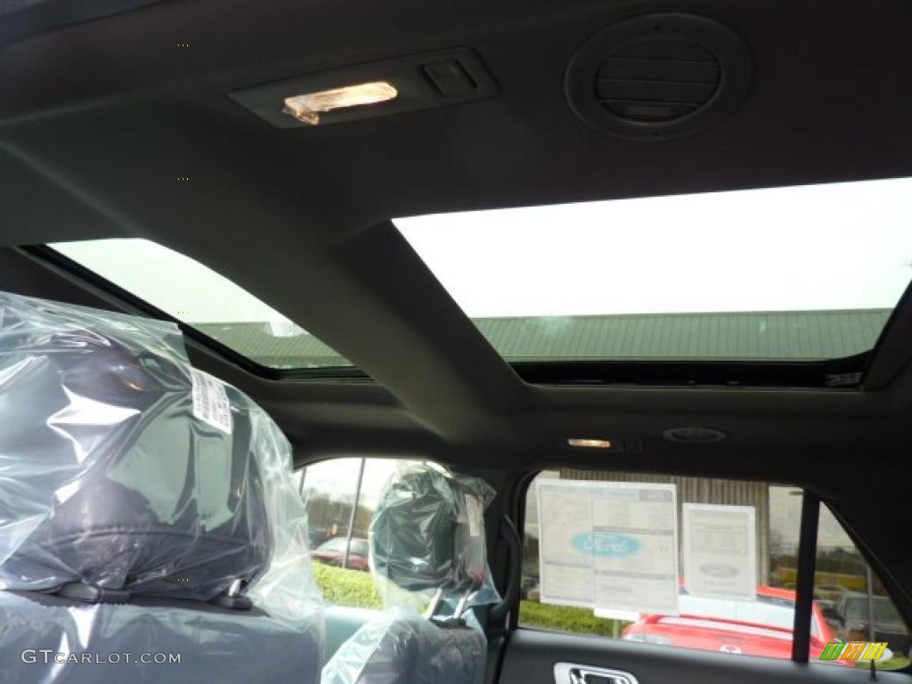 2011 Ford Explorer Limited 4WD Sunroof Photo #47173158