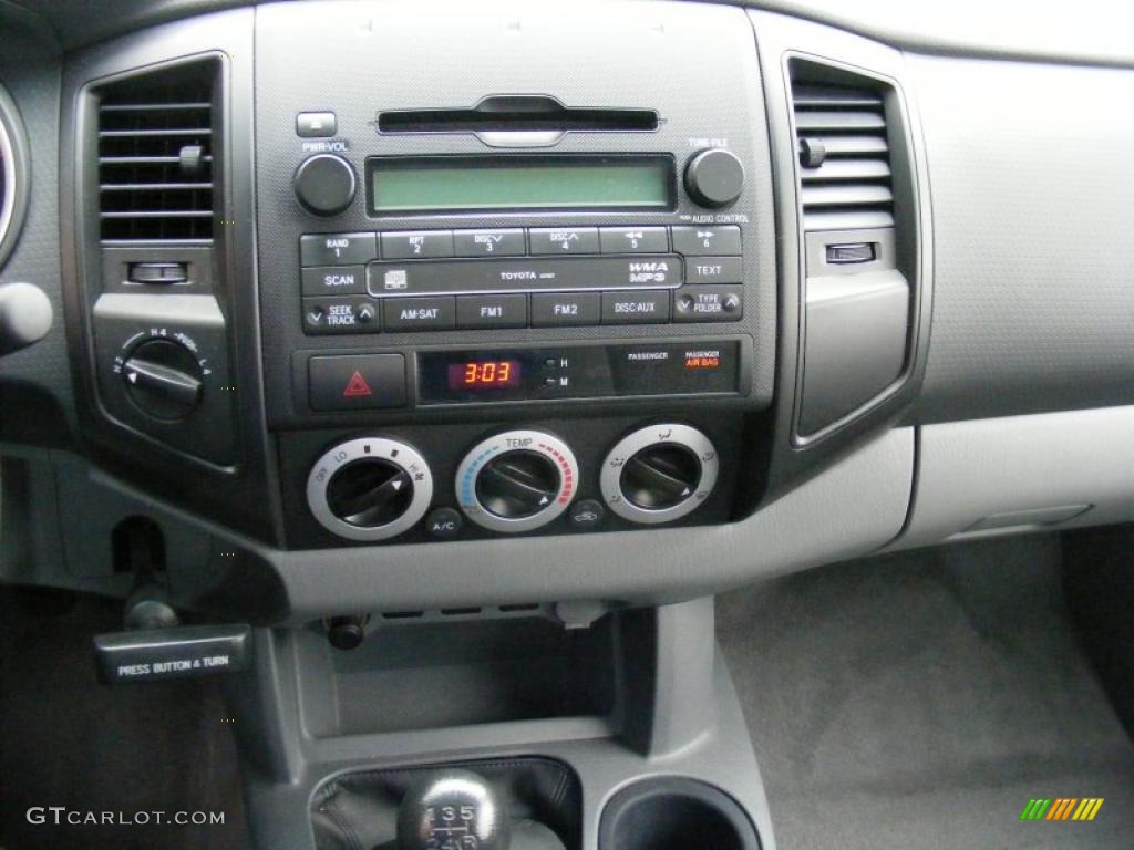 2010 Toyota Tacoma Regular Cab 4x4 Controls Photo #47174436