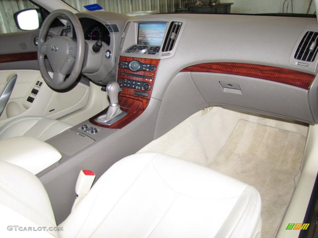 2009 Infiniti G 37 Convertible Wheat Dashboard Photo #47176242