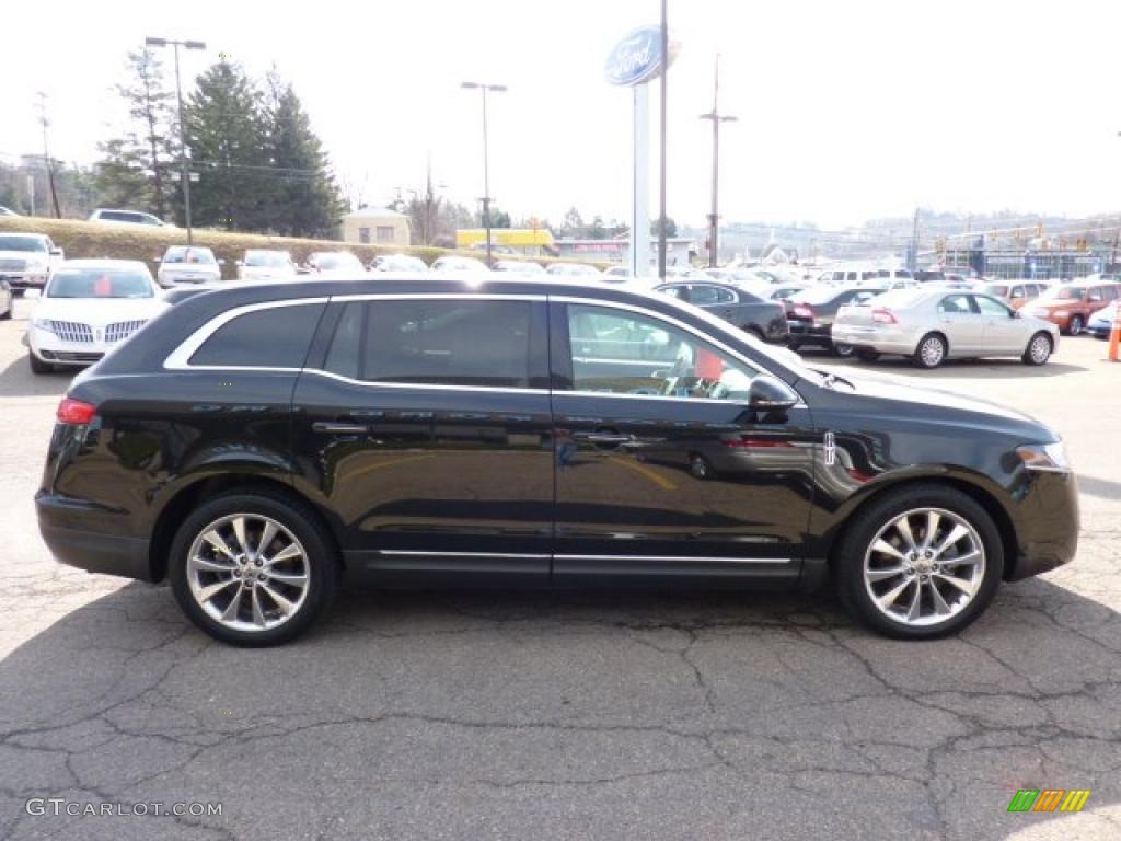 Tuxedo Black Metallic 2010 Lincoln MKT AWD EcoBoost Exterior Photo #47176635