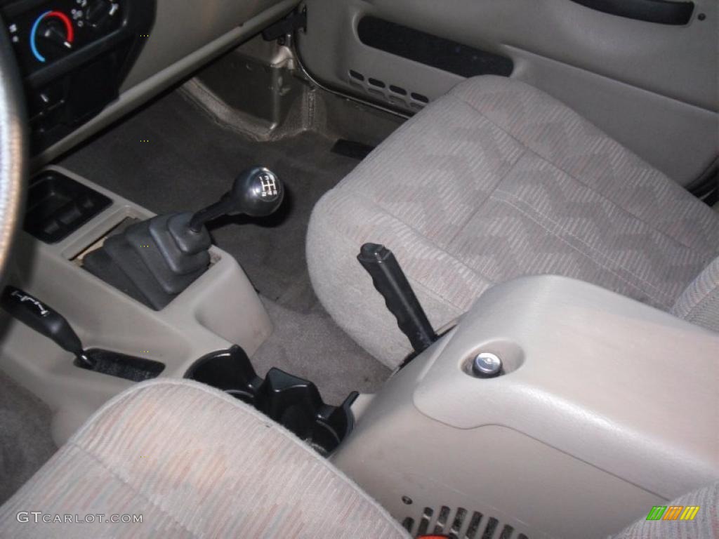 2004 Wrangler Sport 4x4 - Light Khaki Metallic / Khaki photo #6