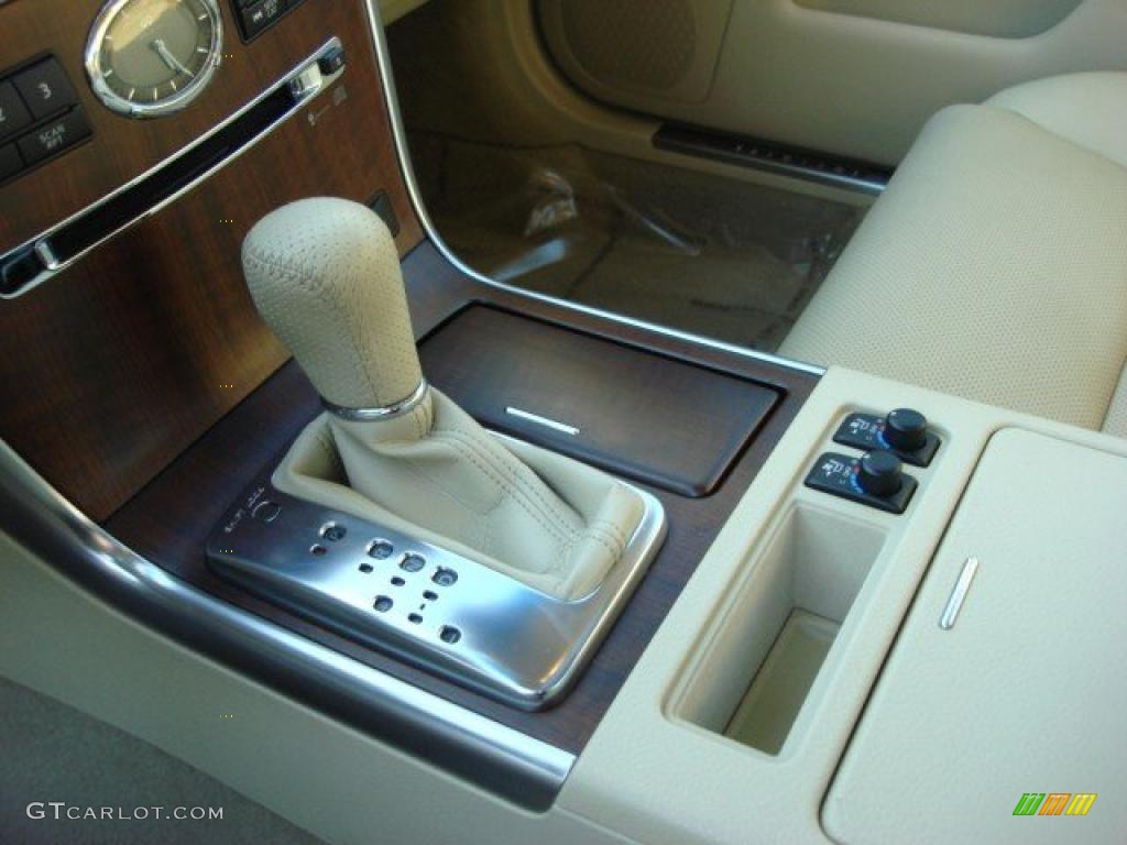 2008 Infiniti M 45 Sedan Transmission Photos