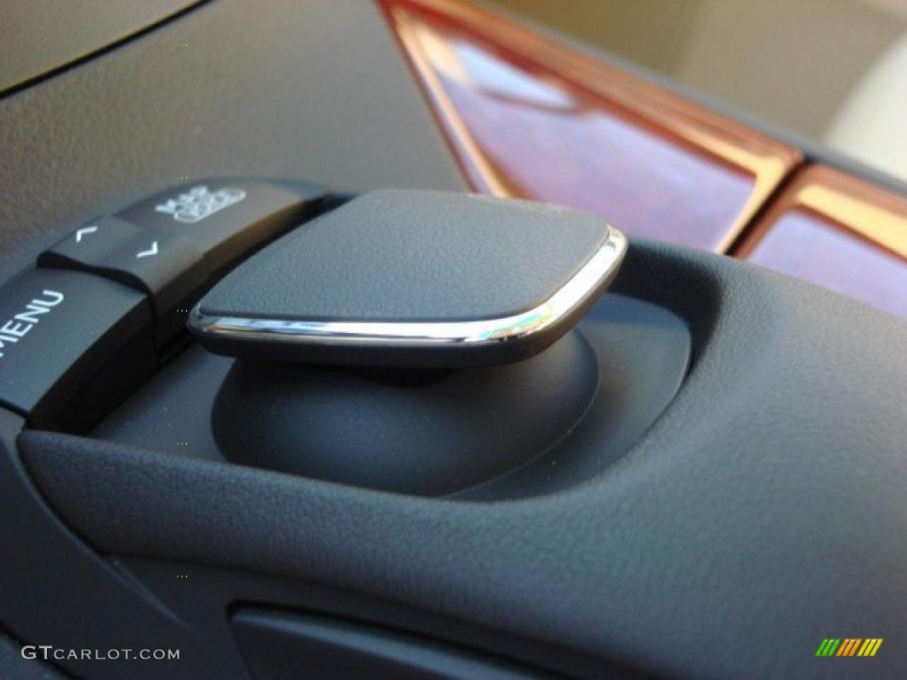 2011 Lexus RX 350 AWD Controls Photo #47180601