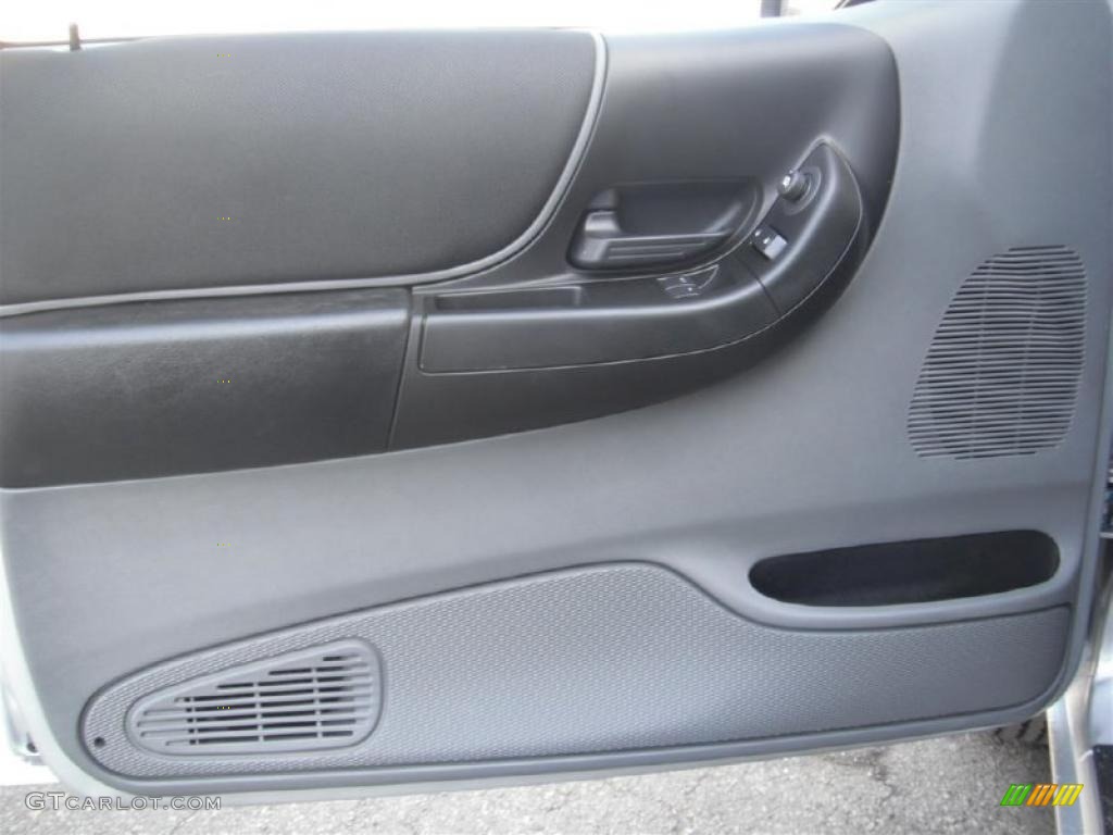 2011 Ranger XLT SuperCab - Silver Metallic / Medium Dark Flint photo #16