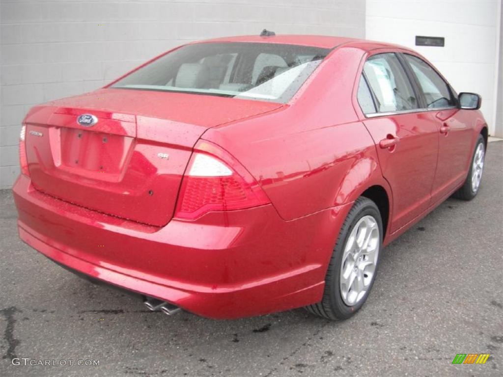 2011 Fusion SE - Red Candy Metallic / Medium Light Stone photo #5