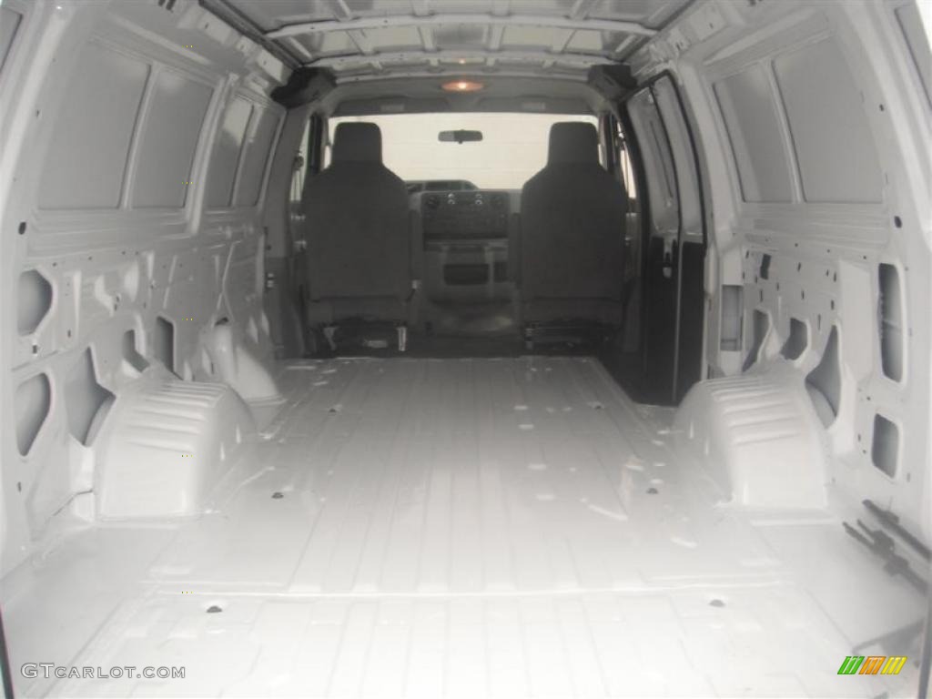 2011 E Series Van E250 Extended Commercial - Oxford White / Medium Flint photo #10