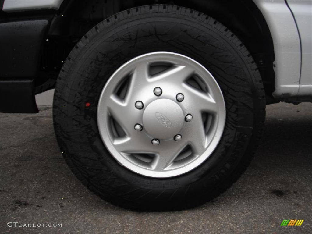 2011 Ford E Series Van E250 Extended Commercial Wheel Photo #47184120