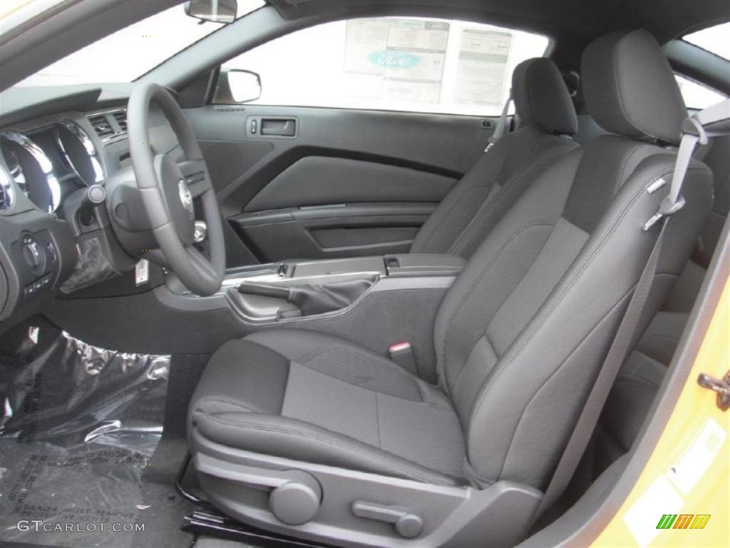 Charcoal Black Interior 2012 Ford Mustang V6 Coupe Photo #47184441