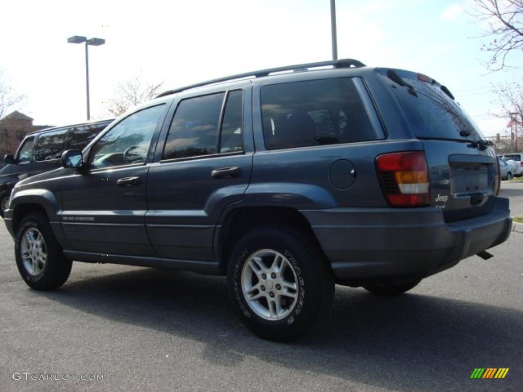 2002 Grand Cherokee Laredo 4x4 - Steel Blue Pearlcoat / Sandstone photo #5