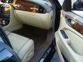 Jaguar Racing Green Metallic - XJ XJ8 Photo No. 15