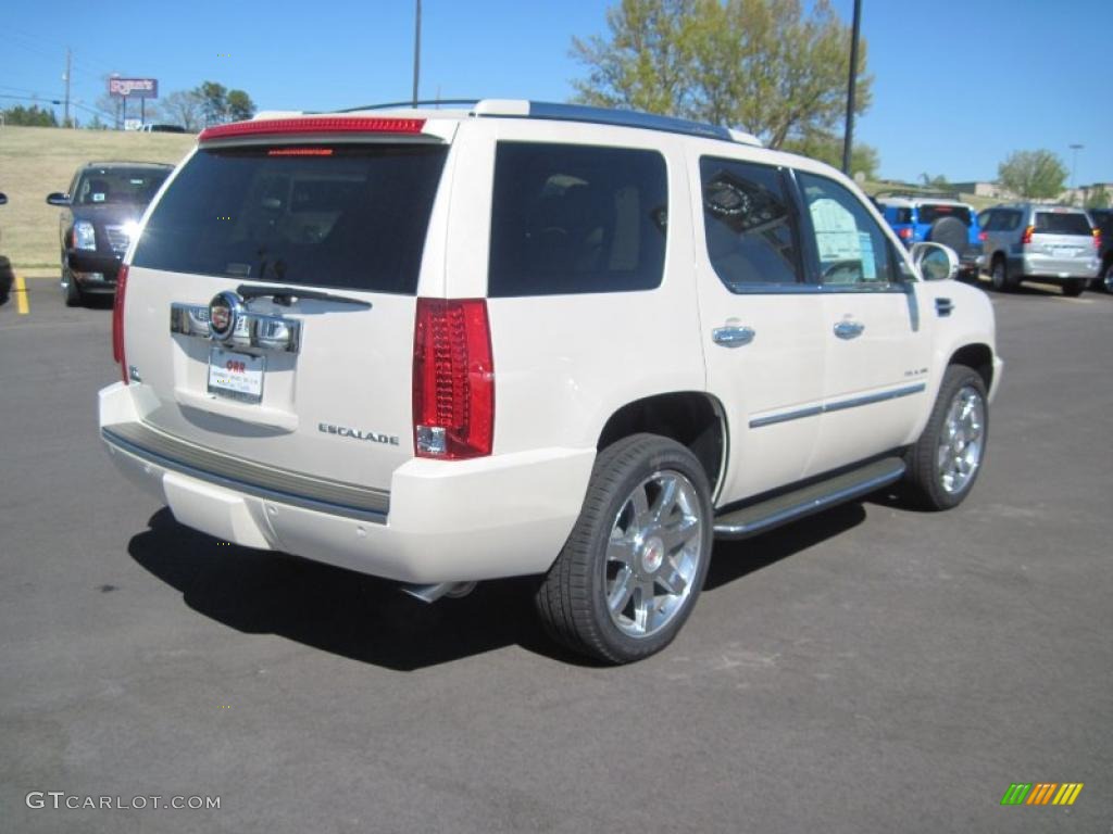 White Diamond Tricoat 2011 Cadillac Escalade Luxury Exterior Photo #47185302