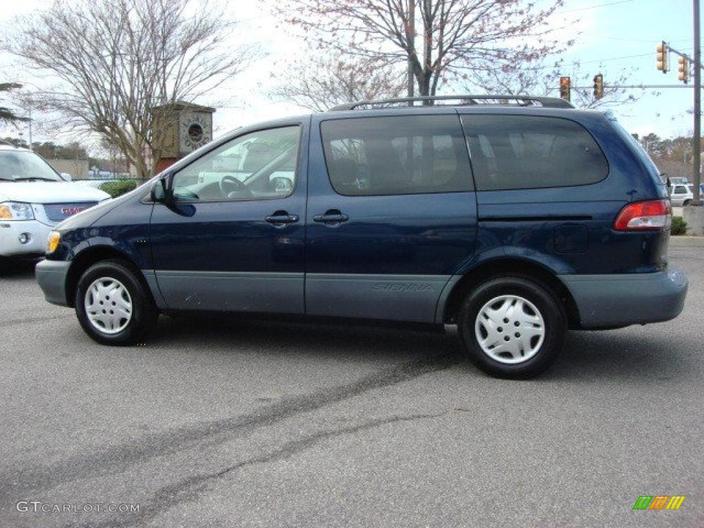 2003 Sienna LE - Stratosphere Blue Mica / Gray photo #6