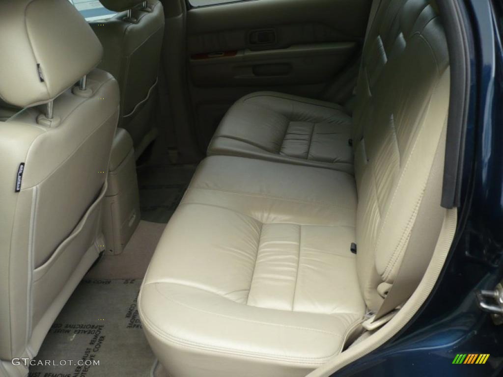 Stone Beige Interior 2002 Infiniti QX4 4x4 Photo #47186658