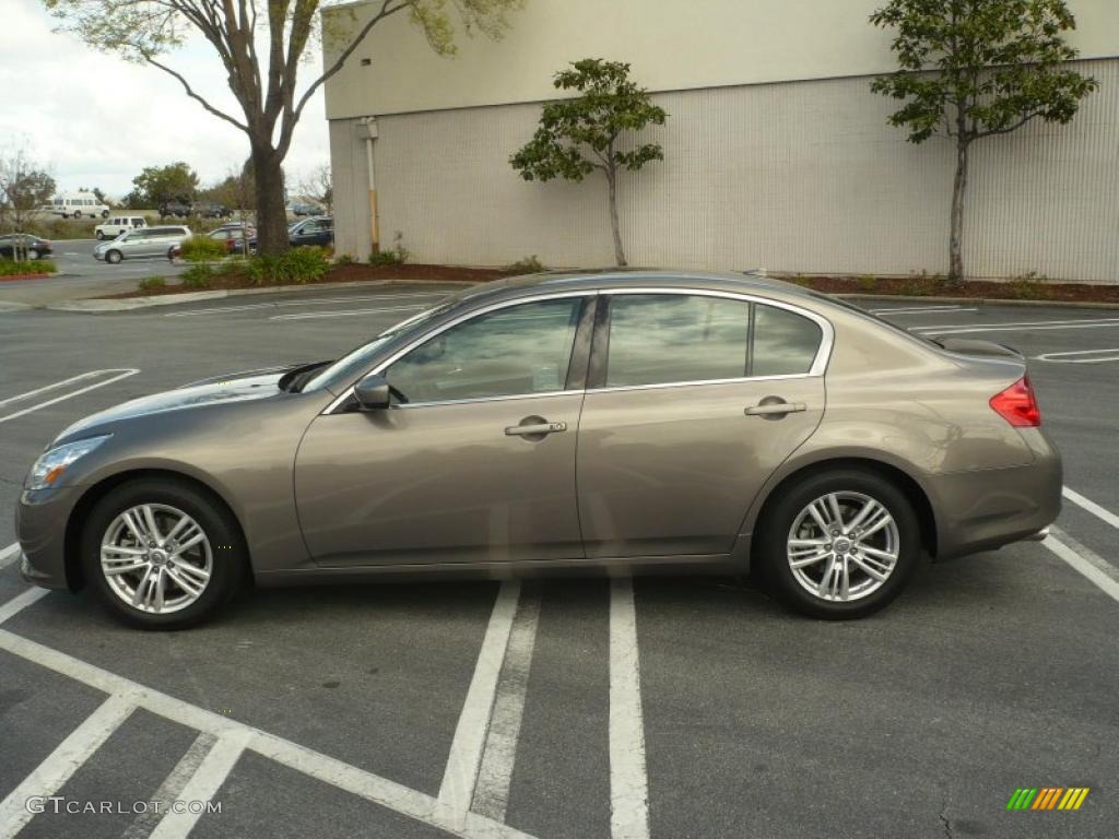 Smokey Quartz 2010 Infiniti G 37 Journey Sedan Exterior Photo #47187093