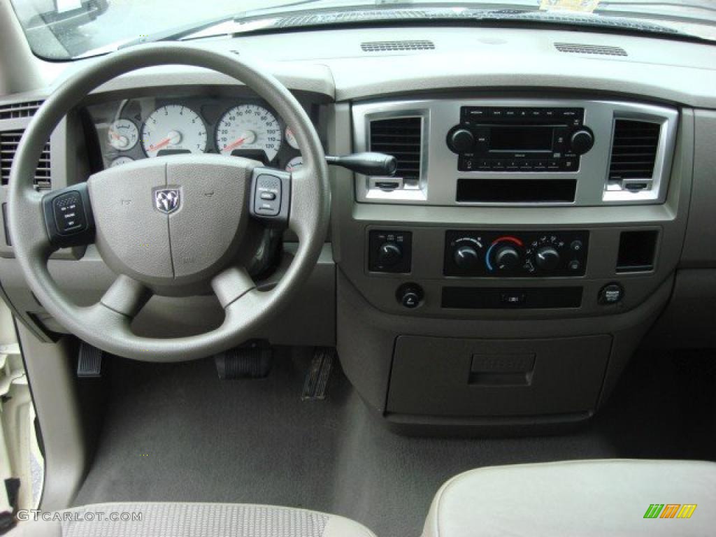 2008 Ram 1500 Big Horn Edition Quad Cab 4x4 - Cool Vanilla White / Medium Slate Gray photo #12
