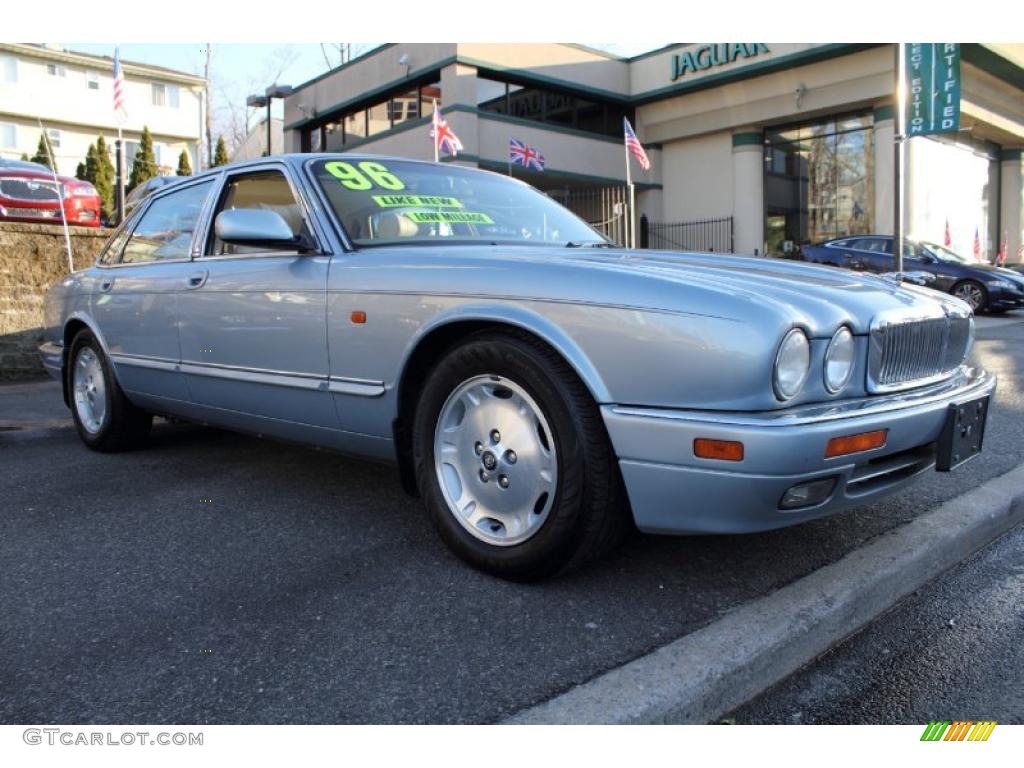 1996 XJ XJ6 - Ice Blue Metallic / Oatmeal photo #8
