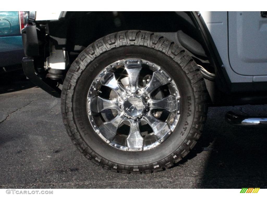 2006 Hummer H2 SUV Custom Wheels Photo #47188032