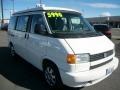 1993 Grey White Volkswagen Eurovan MV #47157219