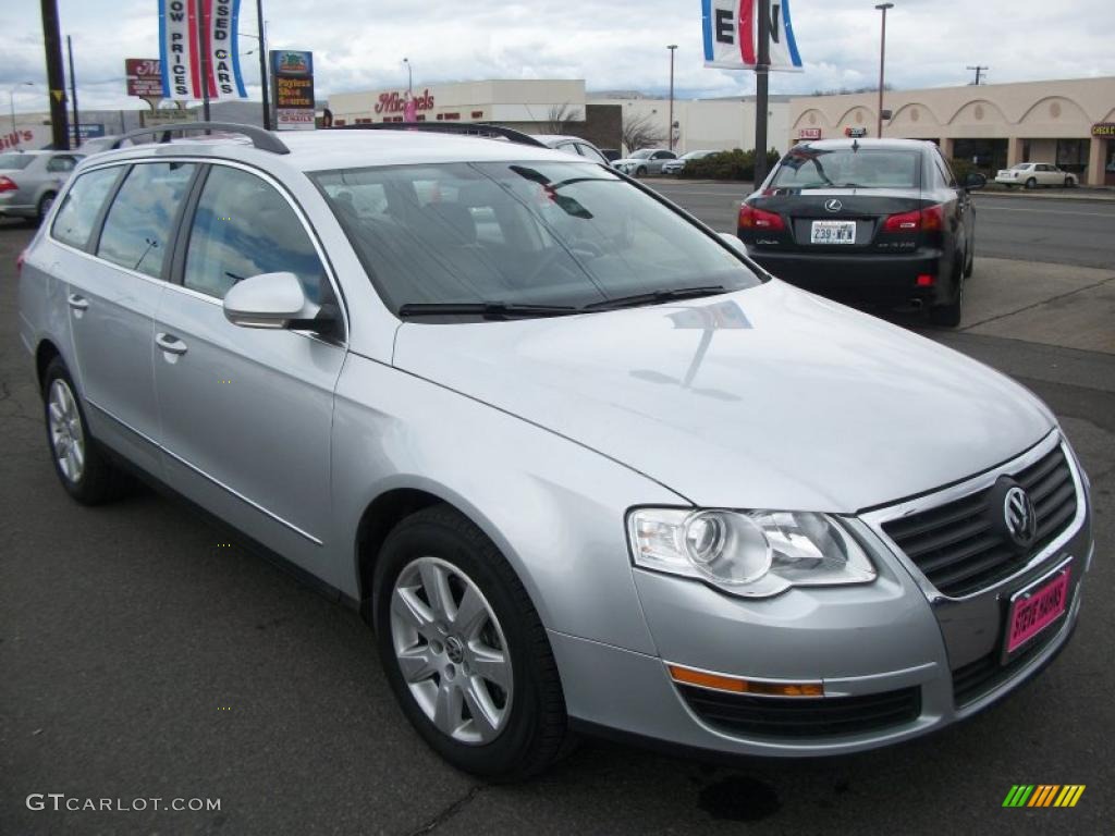 Reflex Silver 2008 Volkswagen Passat Turbo Wagon Exterior Photo #47188422